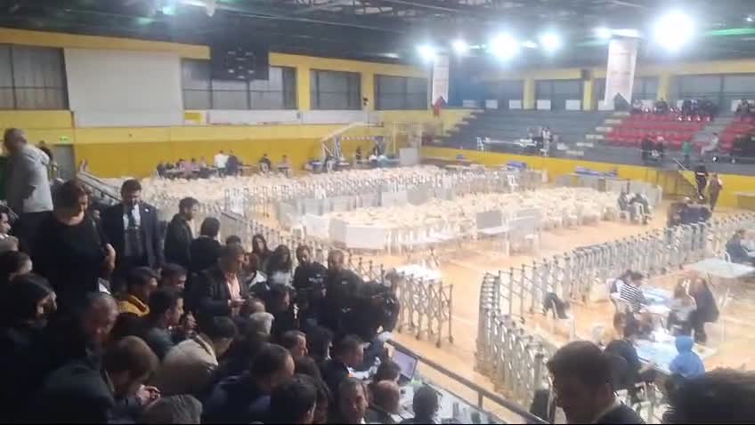  YENİDEN SAYIM AZ ÖNCE BİTTİ: GAZİOSMANPAŞA'DA KAZANAN YİNE CHP'Lİ HAKAN BAHÇETEPE OLDU