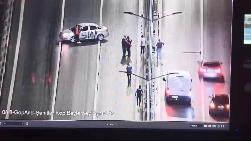 15 Temmuz Şehitler Köprüsü çift yönlü olarak trafiğe kapatıldı