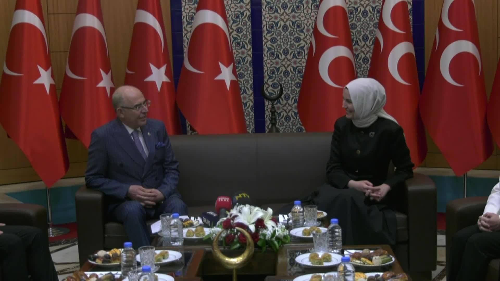 AKP HEYETİNDEN MHP'YE BAYRAM ZİYARETİ.... “MİLLETİMİZİN VERDİĞİ MESAJI ANLAMAYA ÇALIŞACAĞIZ”