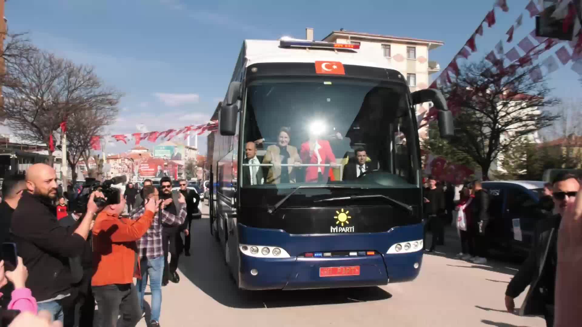 AKŞENER: “ÖZGÜR ÖZEL’E DE MANSUR YAVAŞ’A SAYIN EKREM İMAMOĞLU’NA YÖNELİK DE HERHANGİ BİR DÜŞMANLIĞIM YOK."