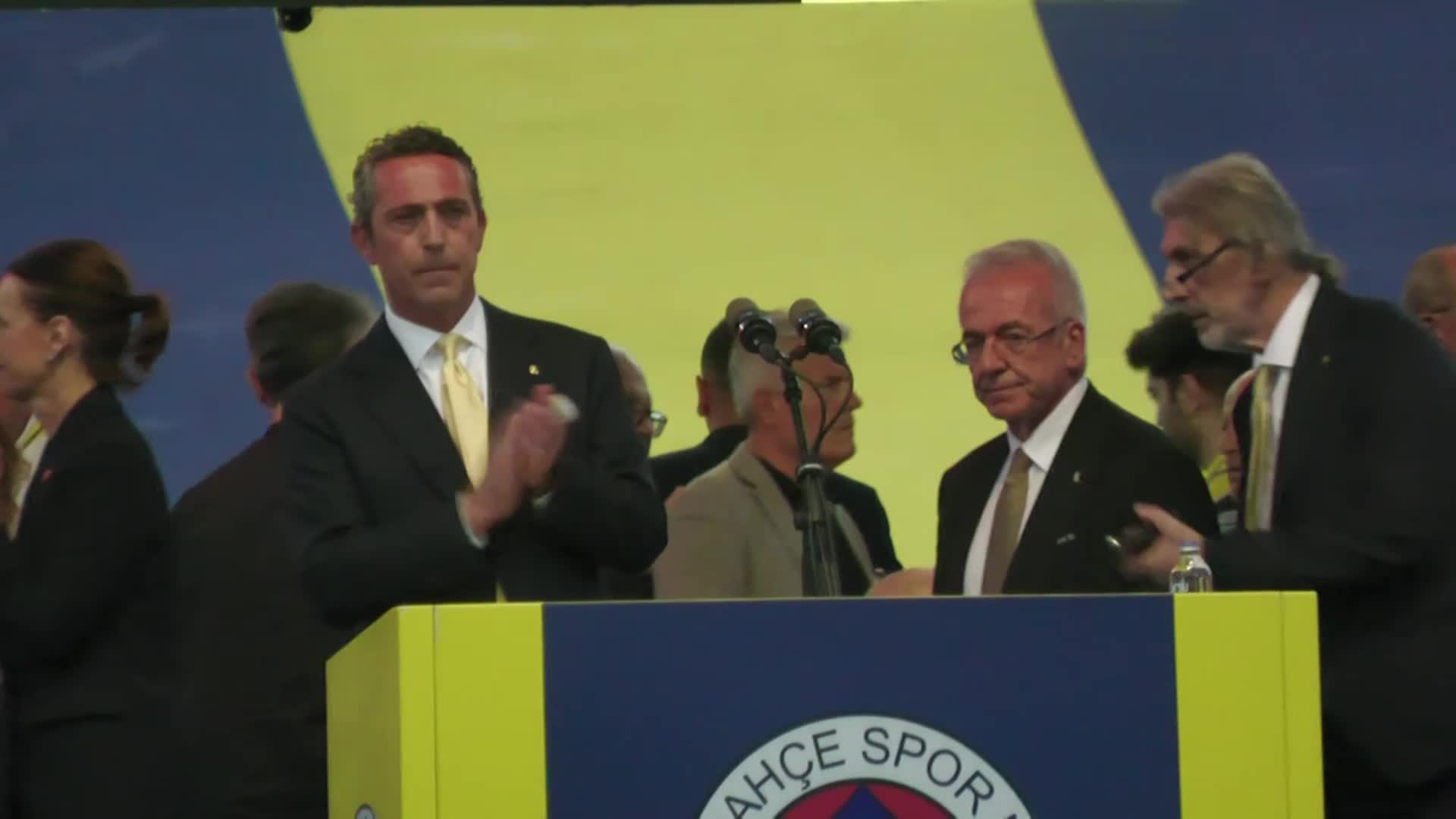Ali Koç üçüncü kez Fenerbahçe başkanı