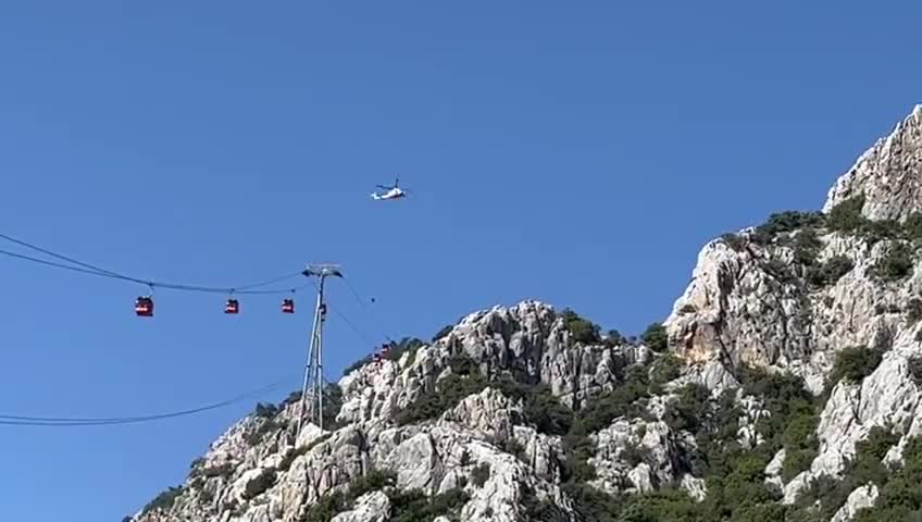 ALİ YERLİKAYA: "MAHSUR KALAN 19 KABİNDEKİ 137 KİŞİ BAŞARIYLA TAHLİYE EDİLMİŞTİR. 5 KABİNDE 29 KİŞİNİN TAHLİYESİNE DE DEVAM EDİLMEKTEDİR"