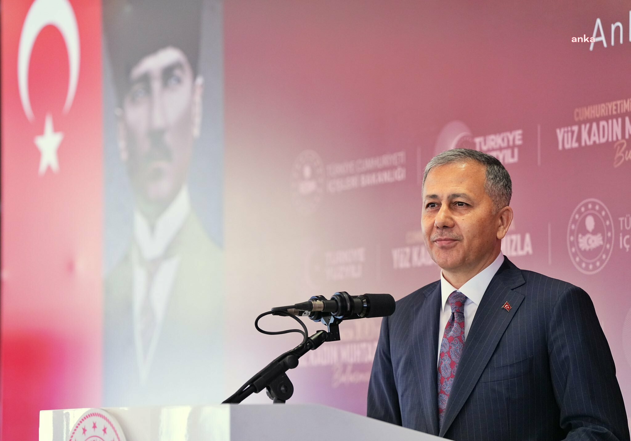 ALİ YERLİKAYA'DAN 'İMAMA DARP' İDDİALARINA İLİŞKİN AÇIKLAMA: "KAYMAKAMIMIZ DİYANET İŞLERİ BAŞKANLIĞI’NIN GÖNDERDİĞİ METNİN TAM OKUMASINI SAĞLAMIŞTIR"