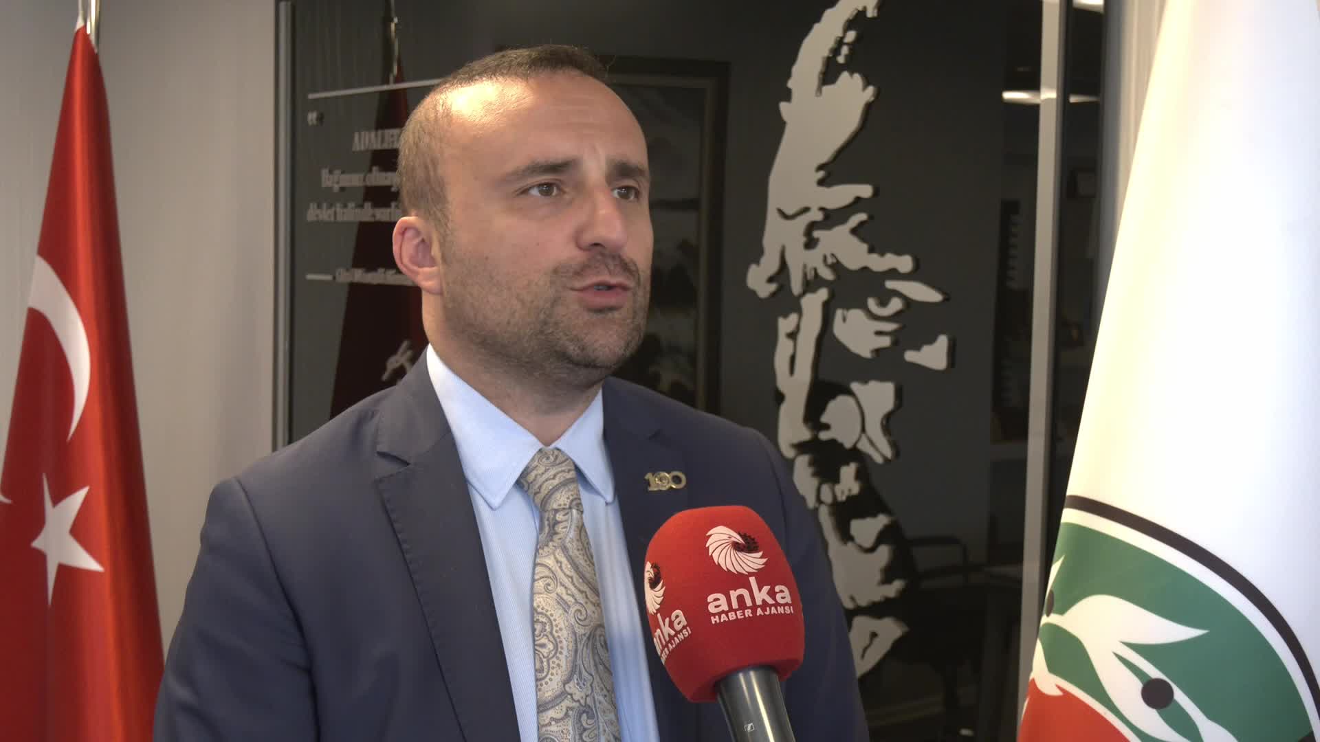 AVUKATLAR 27 NİSAN'DA ANKARA'DA "BÜYÜK SAVUNMA MİTİNGİ"NE HAZIRLANIYOR... ANKARA BARO BAŞKANI KÖROĞLU: "BU MİTİNG AVUKATLARIN EKONOMİK ANLAMDA BÜYÜK ÇIKMAZA SÜRÜKLENMESİ NEDENİYLE DÜZENLENİYOR"