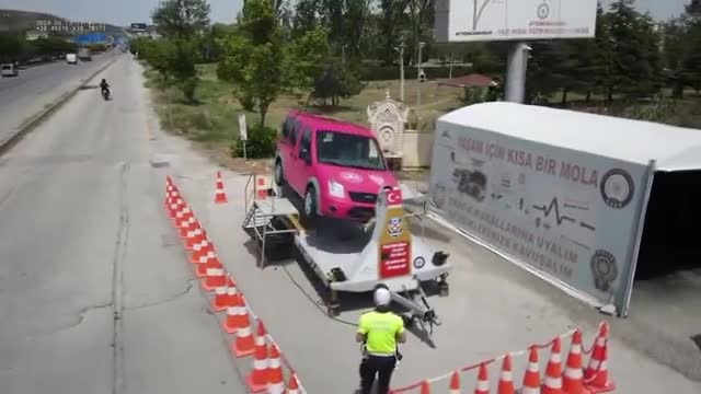 Bakan Yerlikaya: Bayram tatilinin ilk günü 852 trafik kazası meydana geldi, 5 vatandaşımız hayatını kaybetti