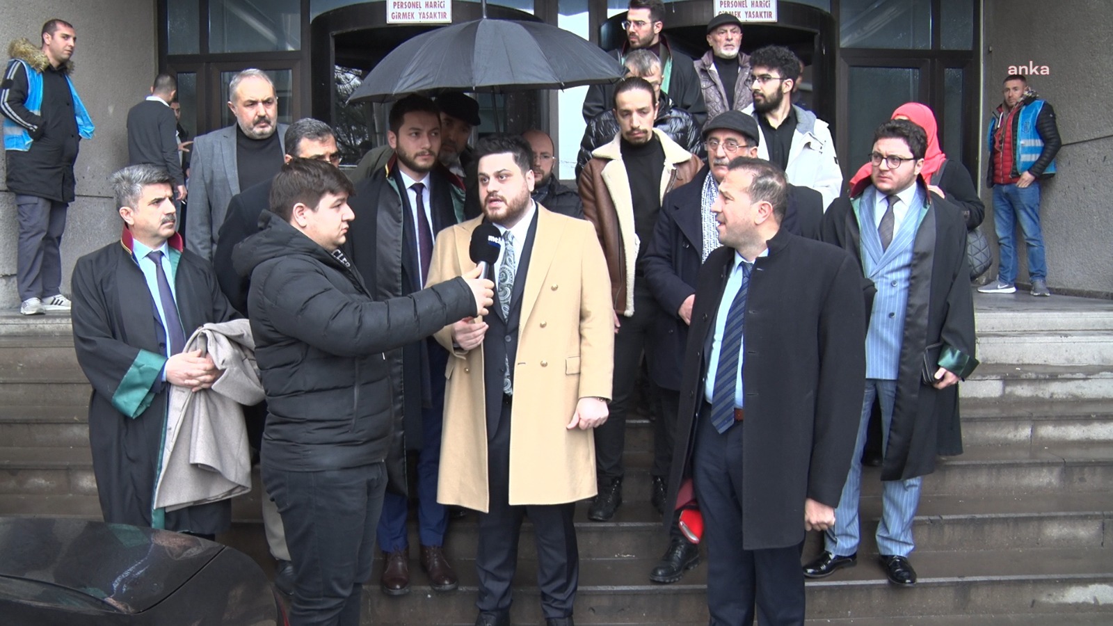 BEKİR BOZDAĞ’I ‘FETÖ MENSUBU’ OLMAKLA SUÇLADIĞI İDDİASIYLA BTP GENEL BAŞKANI HÜSEYİN BAŞ HAKKINDA AÇILAN DAVANIN İLK DURUŞMASI YAPILDI. BAŞ: “SİYASİ YASAKLI HALE GELMEM İSTENİYOR”