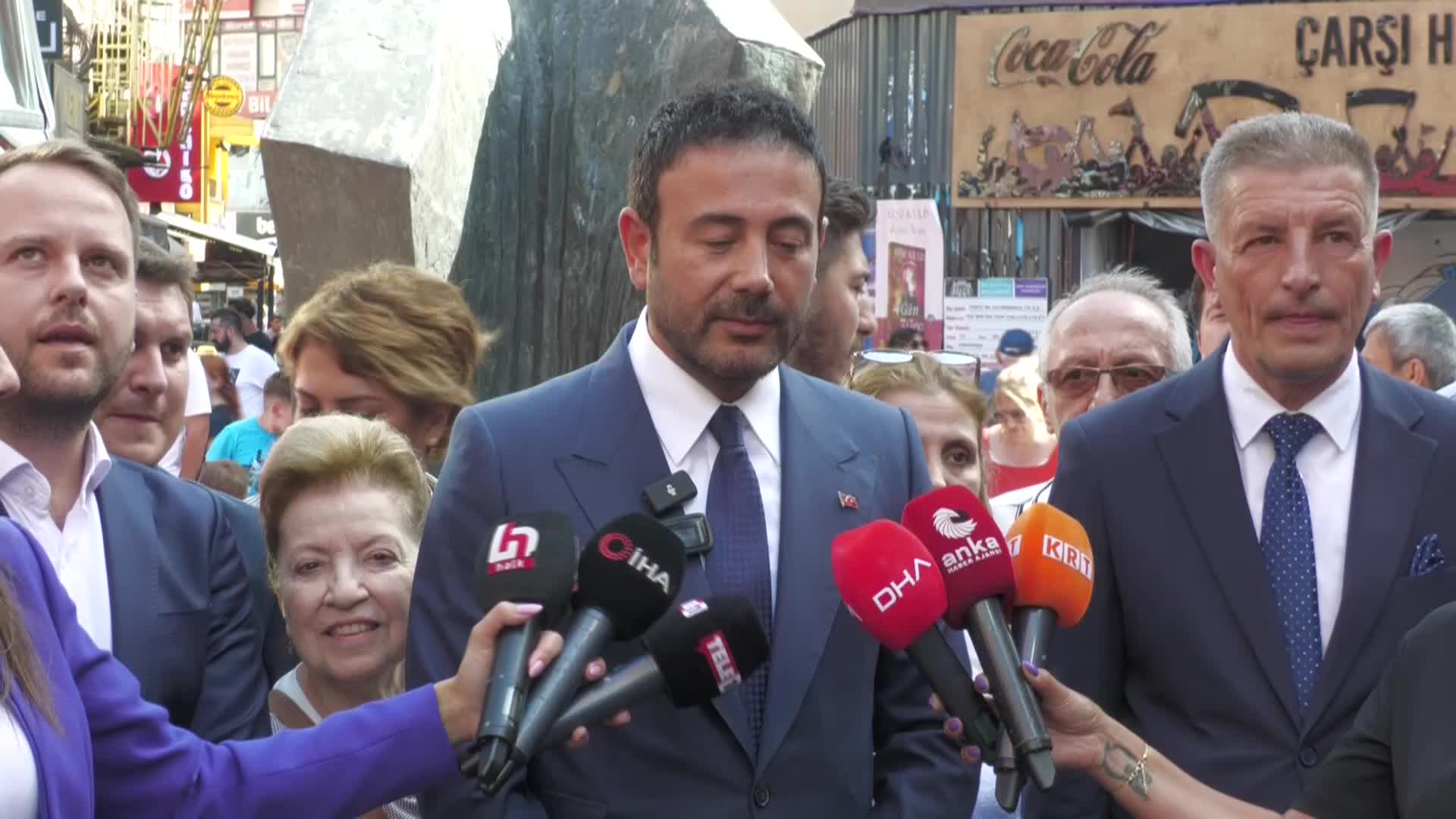 Beşiktaş Belediye Başkanı Akpolat:  "Sokaklarda işgallere son vereceğiz. İtfaiye ve ambulans geçişi için uygun hale getireceğiz" 