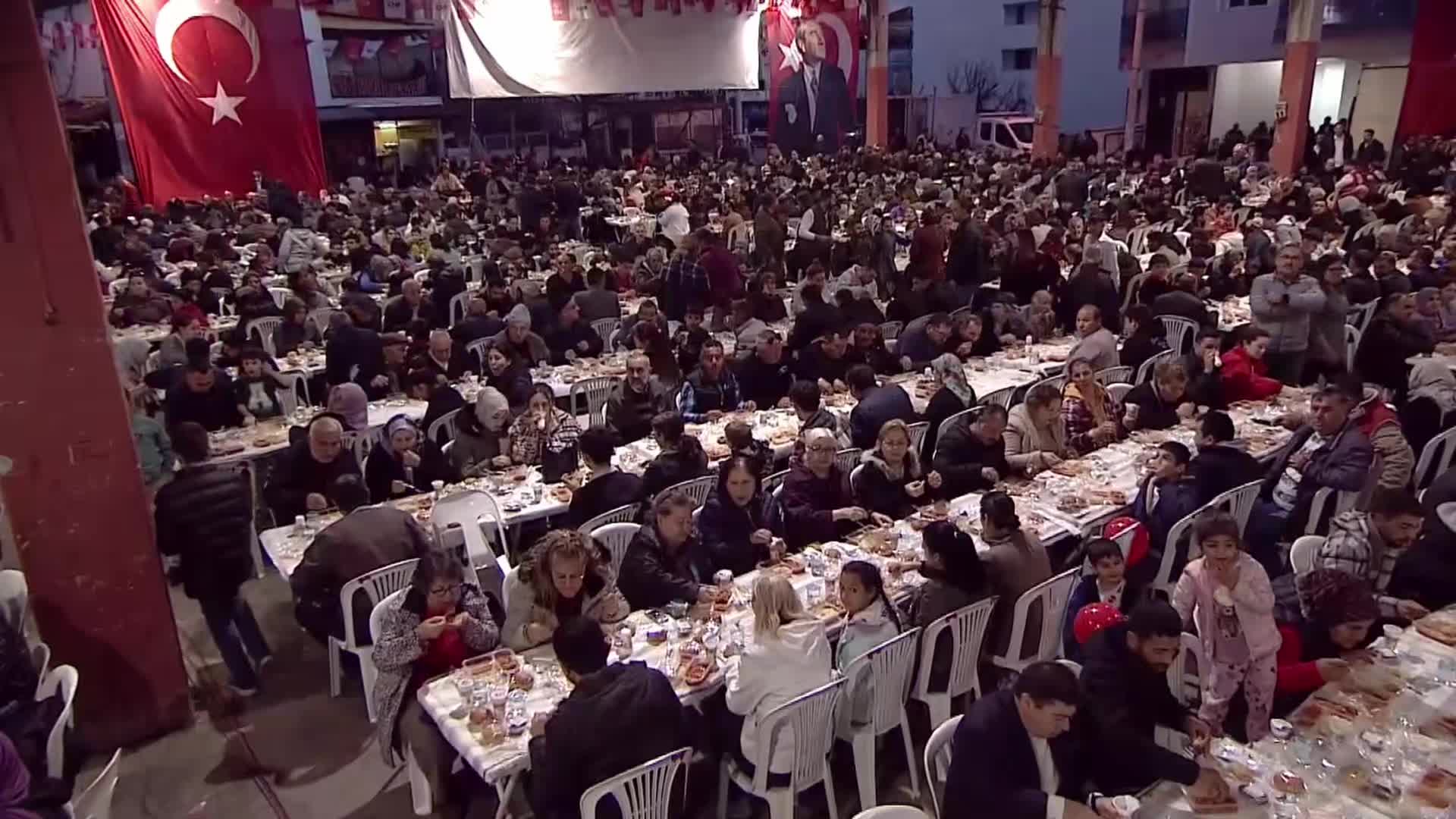 CEMİL TUGAY: “TOPLUMUN TÜM KESİMLERİ İÇİN ÜZERİMİZE DÜŞEN YEREL YÖNETİM HİZMETİNİ EN KISA ZAMANDA YERİNE GETİRECEĞİZ”