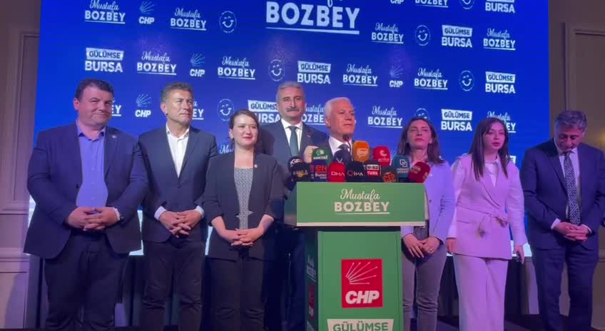 CHP BURSA BÜYÜKŞEHİR BELEDİYE BAŞKAN ADAYI MUSTAFA BOZBEY: "İLK SONUÇLARA GÖRE ÖNDEYİZ"