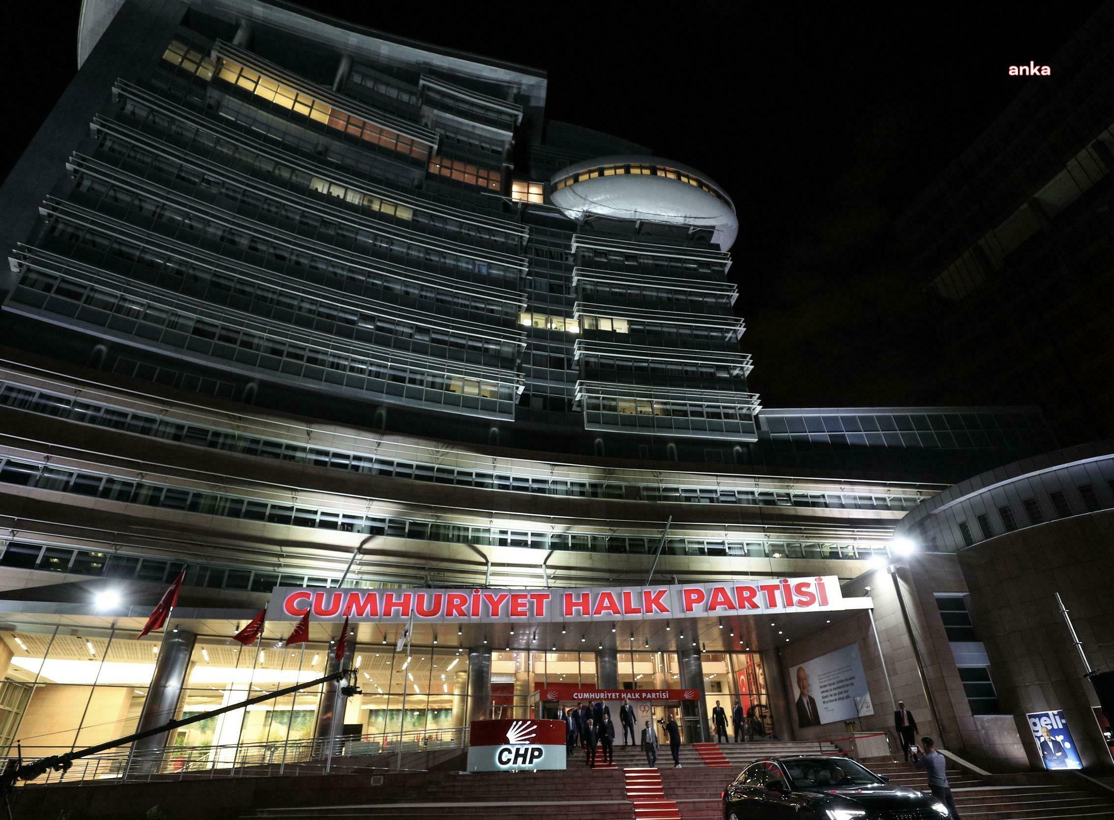 CHP'NİN İSTANBUL ESENYURT BELEDİYE BAŞKAN ADAYI AHMET ÖZER, GÜNGÖREN'DE İSE YÜKSEL YALÇIN OLDU