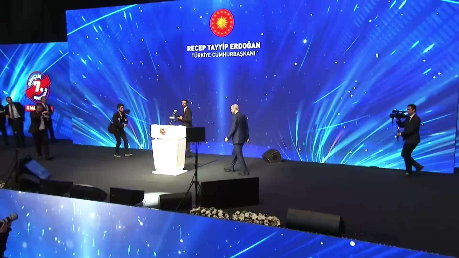 CUMHURBAŞKANI ERDOĞAN: "NETENYAHU'NUN BAŞINDA BULUNDUĞU İSRAİL YÖNETİMİ KATİLDİR"