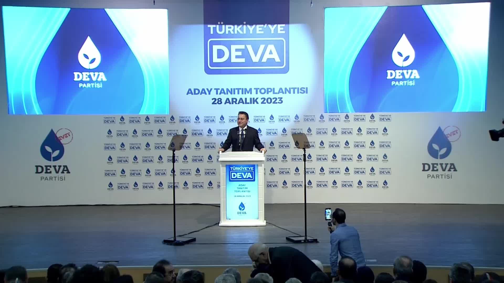 DEVA PARTİSİ 75 BELEDİYE BAŞKAN ADAYINI TANITTI. BABACAN: HEDEFİMİZ, HER ALANDA AMA HER ALANDA AVRUPA STANDARTLARINI YAKALAMIŞ BİR TÜRKİYE