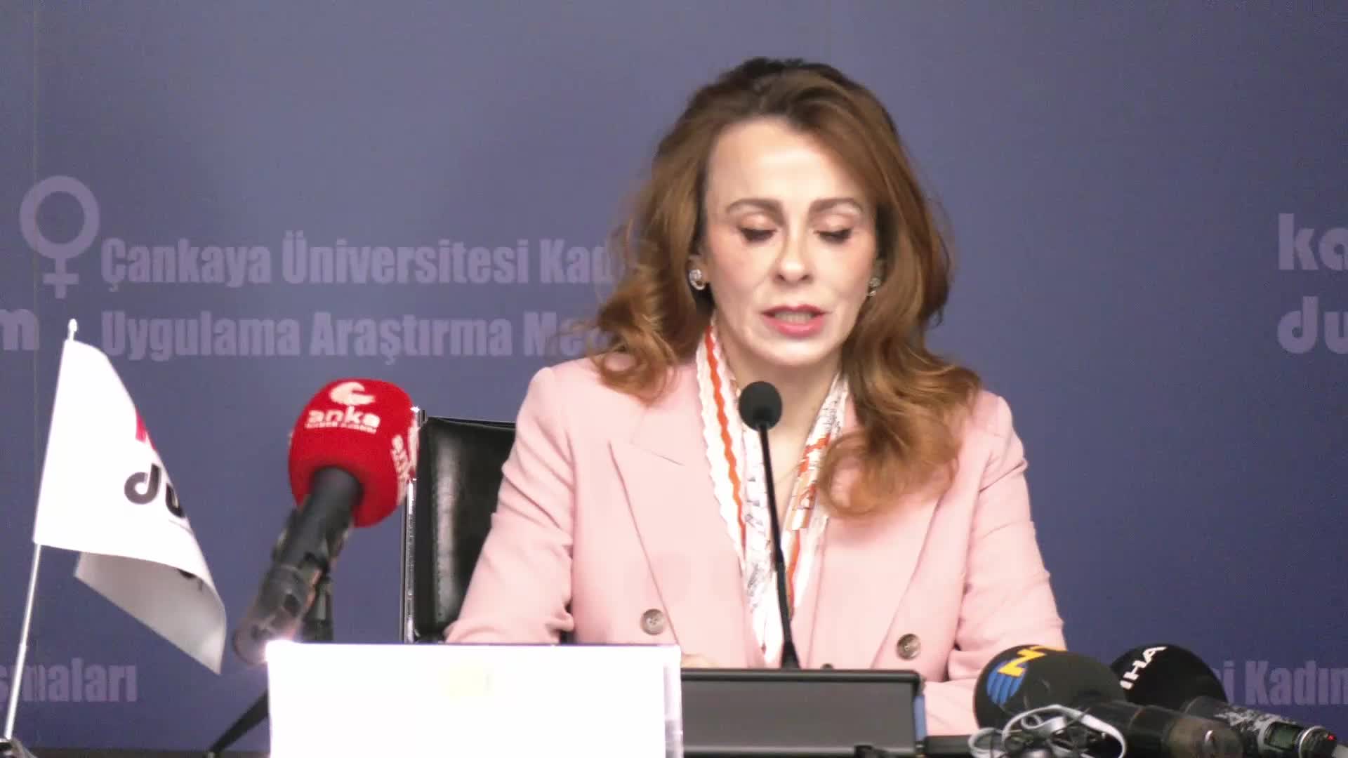 Dışişleri Bakan Yardımcısı Ekinci: ''Türk kadın diplomatlar olarak, Ulu Önder Atatürk'ün vizyonu sayesinde avantajlı bir noktadan yola çıktık''