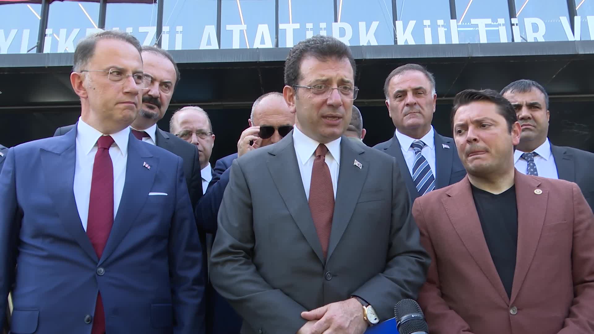 Ekrem İmamoğlu: ‘Kayyum denen garabete başından beri karşı olan birisiyim. Kayyum, insanların demokrasiye inancını kırıyor” 