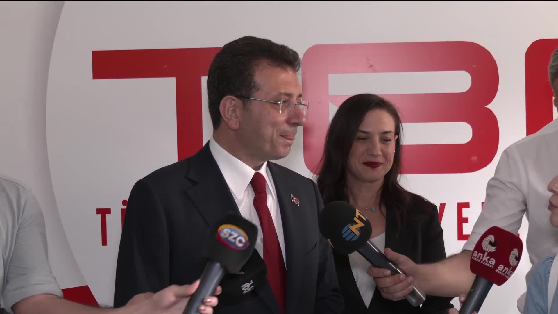 Ekrem İmamoğlu TBB'nde: "Encümendeki arkadaşlarımızla güzel hizmetler üretme konusundaki karar birliğimizi ve gönül birliğimizi paylaştık"