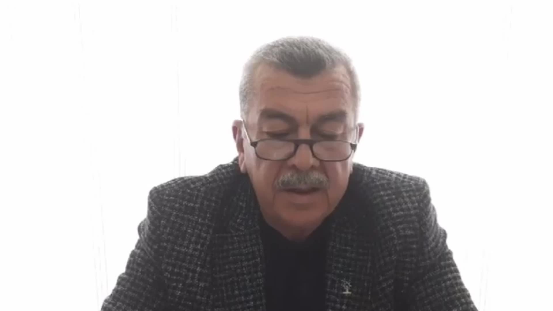ELAZIĞ AKP’DE İSTİFA KRİZİ… BELEDİYE BAŞKANI, MECLİS ÜYELERİ, BELDE VE İLÇE BAŞKANLARI İSTİFA ETTİ