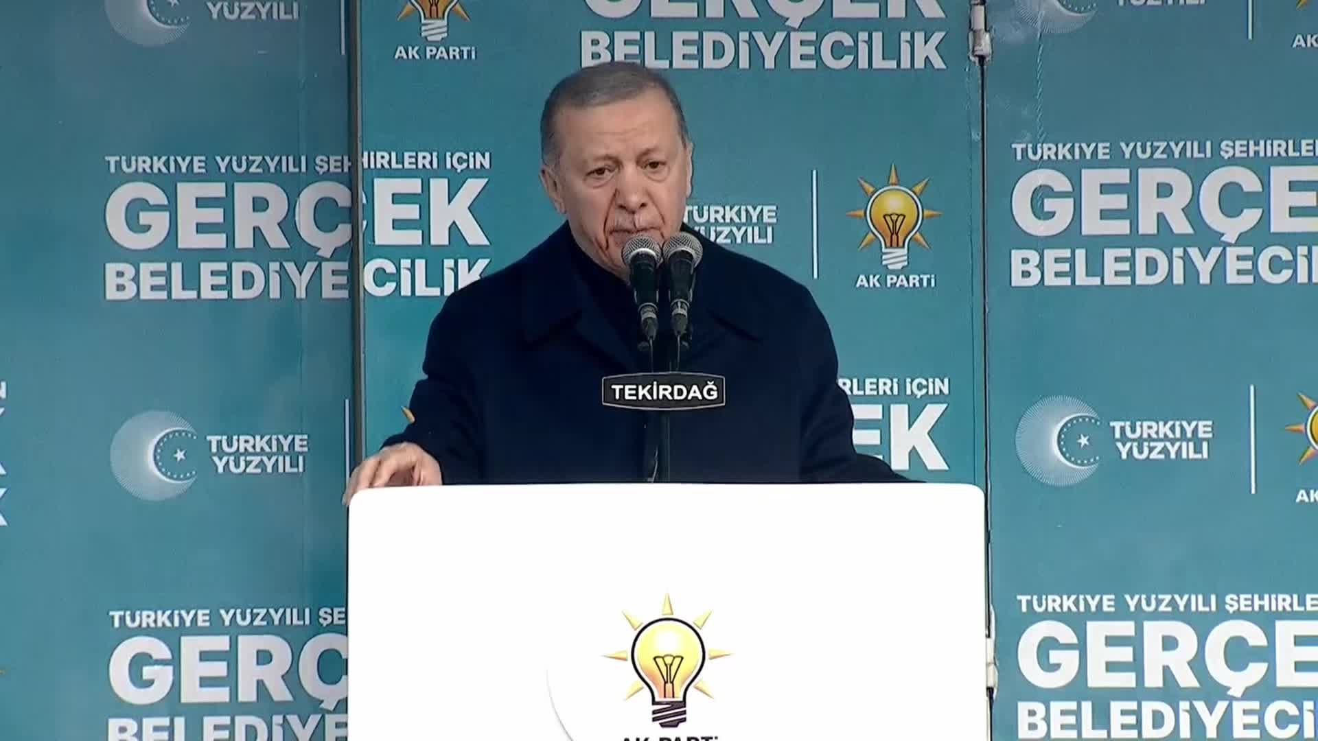 ERDOĞAN: AĞLAMAK YOK, ÇOK DAHA FAZLA TEKİRDAĞLI KARDEŞİMİZİN GÖNLÜNE GİRMENİN YOLLARINI ARAYACAĞIZ