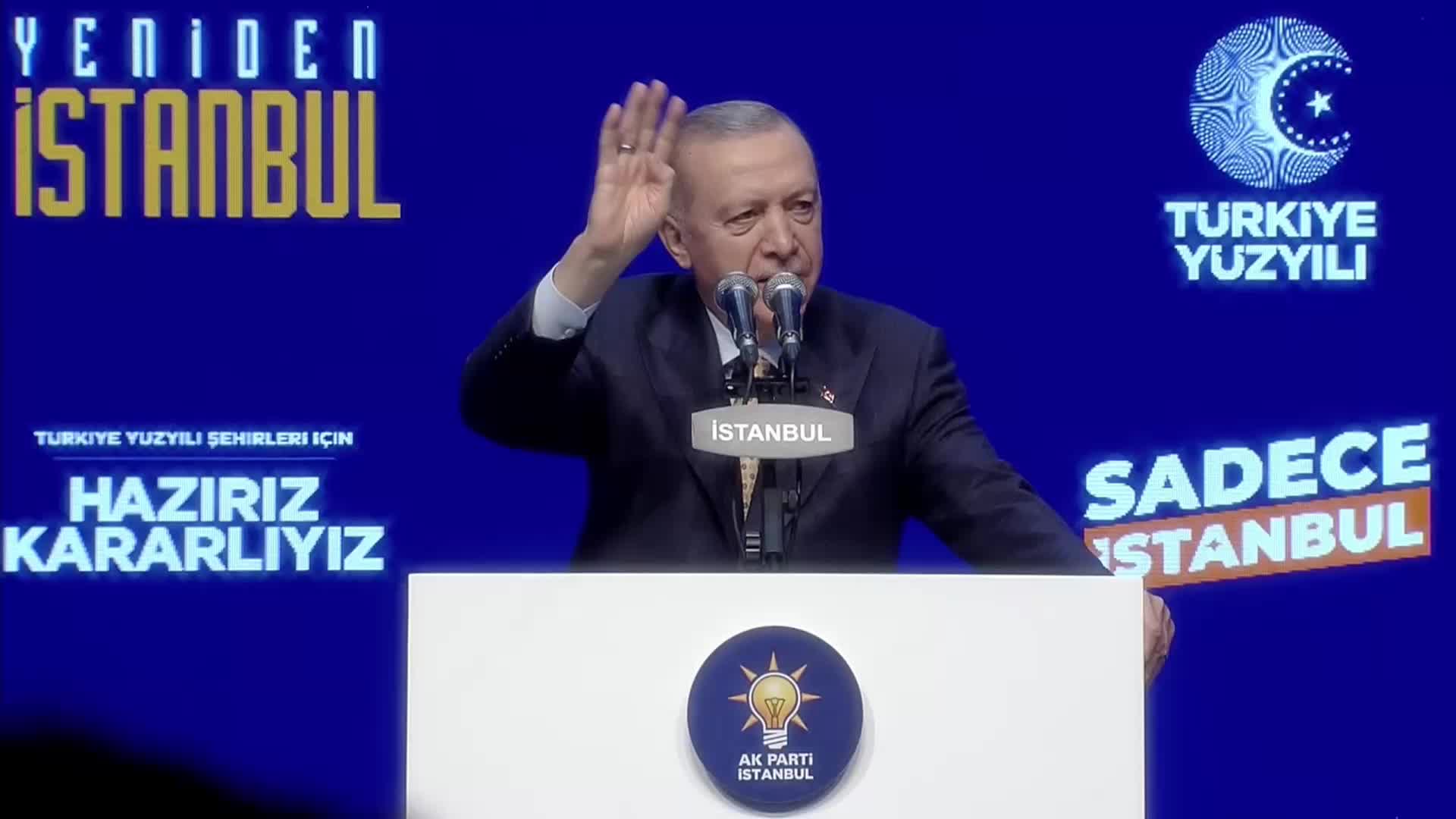 ERDOĞAN İSTANBUL İLÇE ADAYLARINI AÇIKLADI... "BU GÜZEL ŞEHİR 5 YIL GİBİ KISA SÜREDE ÇEYREK ASIRLIK İRTİFA KAYBI YAŞADI"