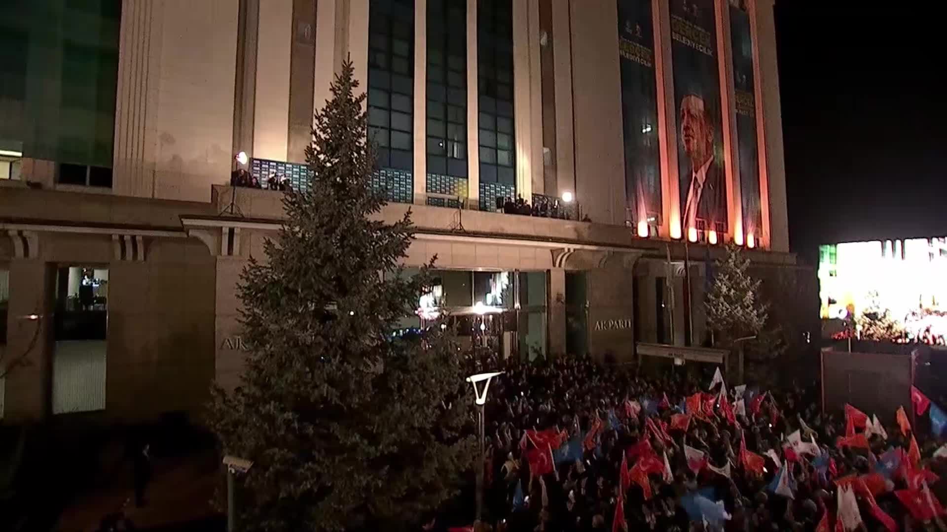 ERDOĞAN: MAALESEF YEREL SEÇİM İMTİHANINDAN İSTEDİĞİMİZ, UMDUĞUMUZ NETİCEYİ ALAMADIK. HER OLANDA BİR HAYIR VARDIR