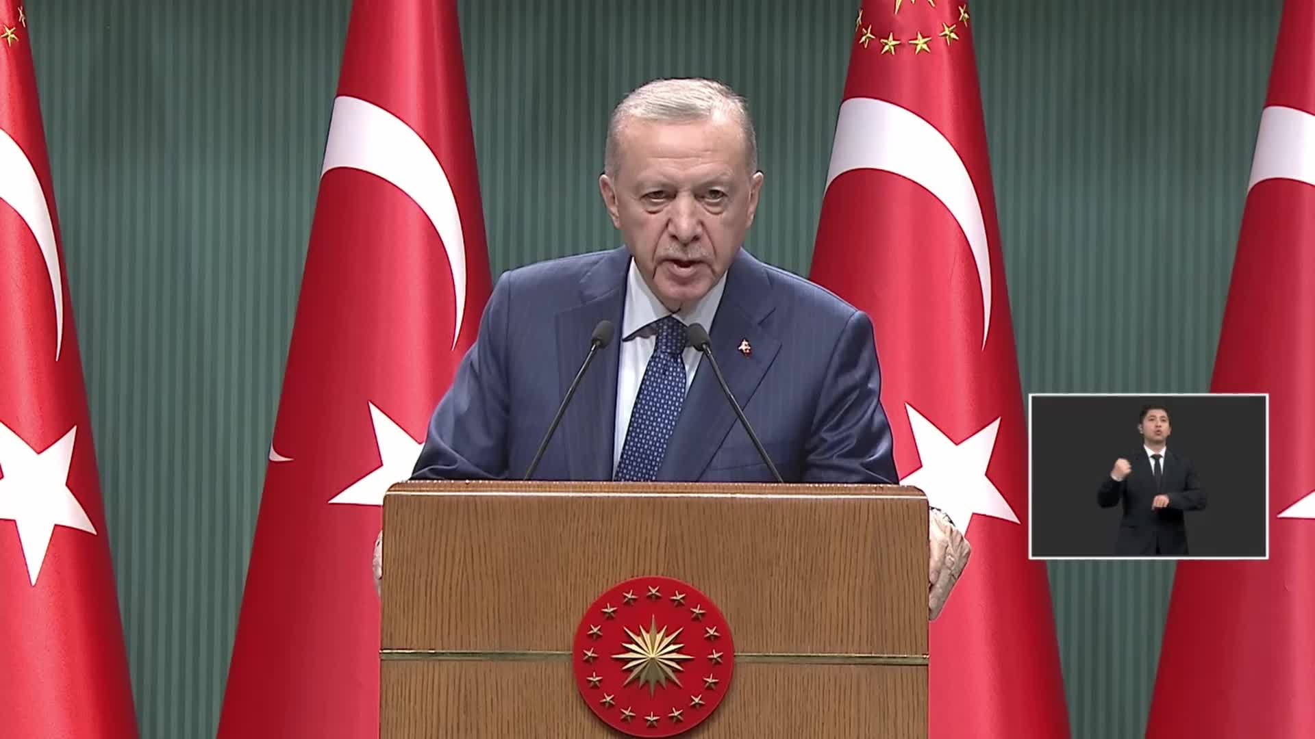 ERDOĞAN: “TELKİNLERİMİZLE HAMAS’IN ATEŞKESİ KABUL ETTİĞİNİ AÇIKLAMASINDAN MEMNUNİYET DUYDUK. ŞİMDİ AYNI ADIM İSRAİL TARAFINDAN DA ATILMALIDIR”