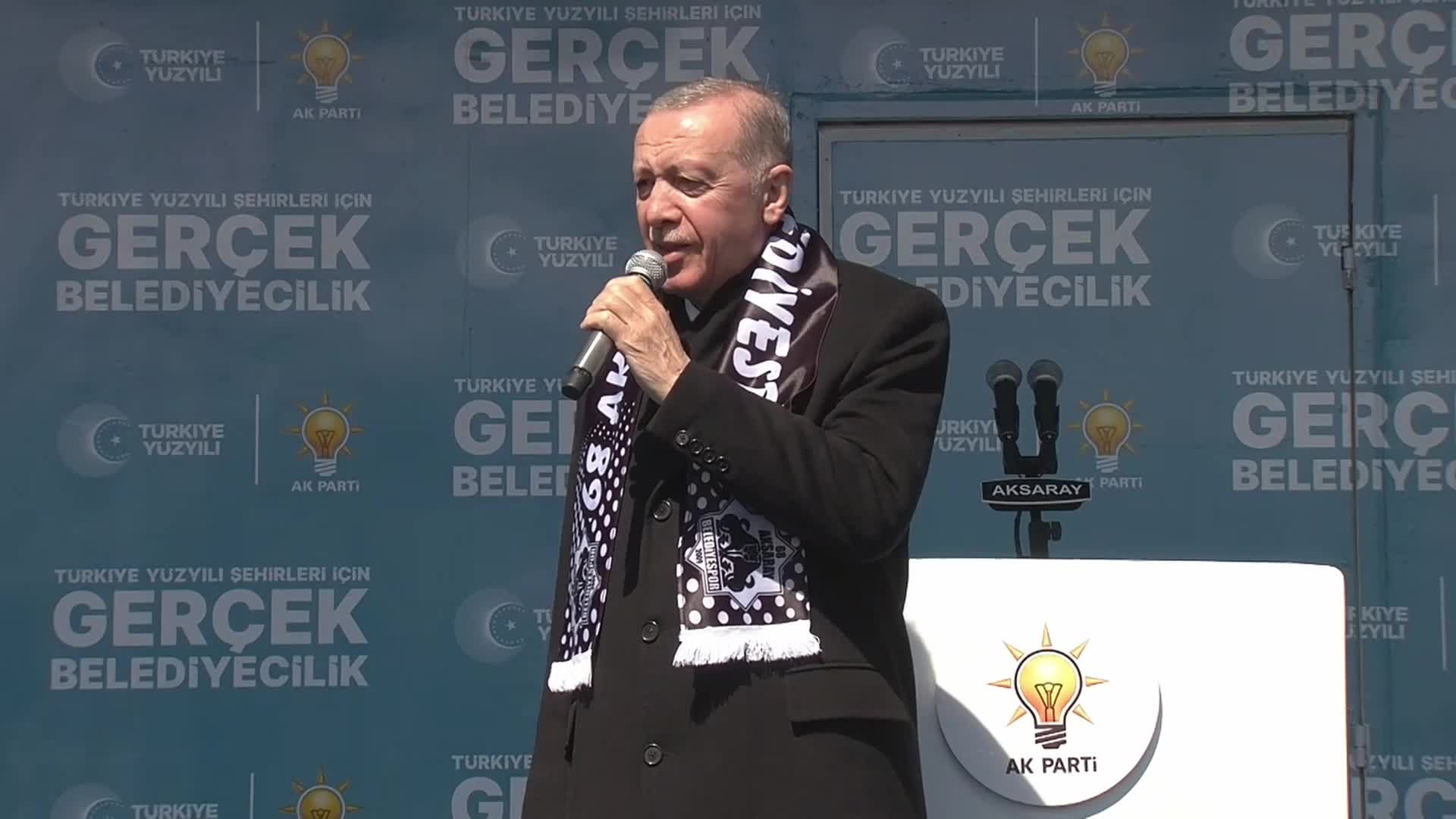 ERDOĞAN'DAN YÜKSEK ENFLASYON TESPİTİ: "NE VERİRSEK VERELİM DİPSİZ KUYU MİSALİ KAYBOLUP GİDİYOR"