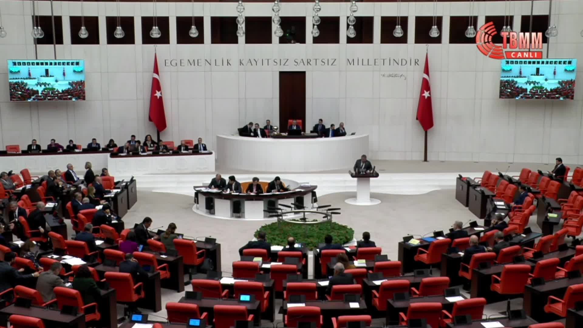FETİ YILDIZ: "TÜRKİYE, CUMHURBAŞKANLIĞI HÜKÜMET SİSTEMİNE UYGUN, MİLLİ VE MANEVİ DEĞERLERDEN İLHAM ALAN, BİZE ÖZGÜ YENİ BİR ANAYASAYA KAVUŞMALIDIR"