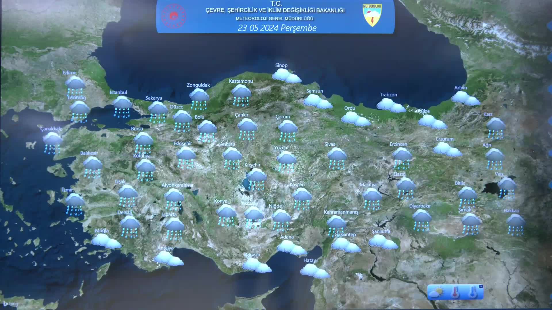 Hava sıcaklıkları yarından itibaren düşüyor... MGM Hava Tahmin Uzmanı Çelik: "Yarından itibaren kıyı bölgeleri hariç yağış bekleniyor, sıcaklıklar biraz azalacak"