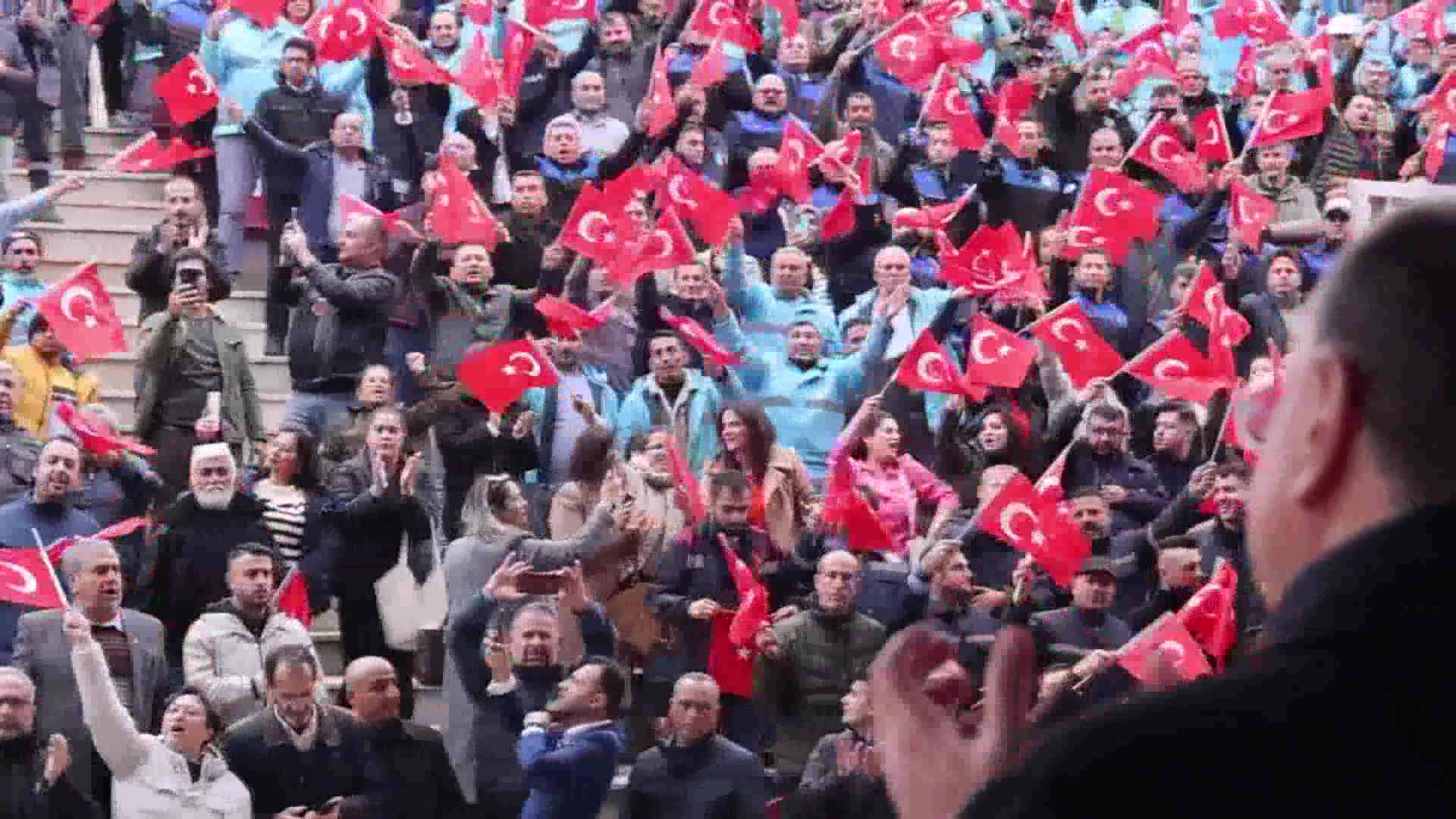 HBB BAŞKANI LÜTFÜ SAVAŞ: “KORKMUYORUZ, ÇEKİNMİYORUZ VE MÜCADELEMİZ DEVAM EDİYOR”