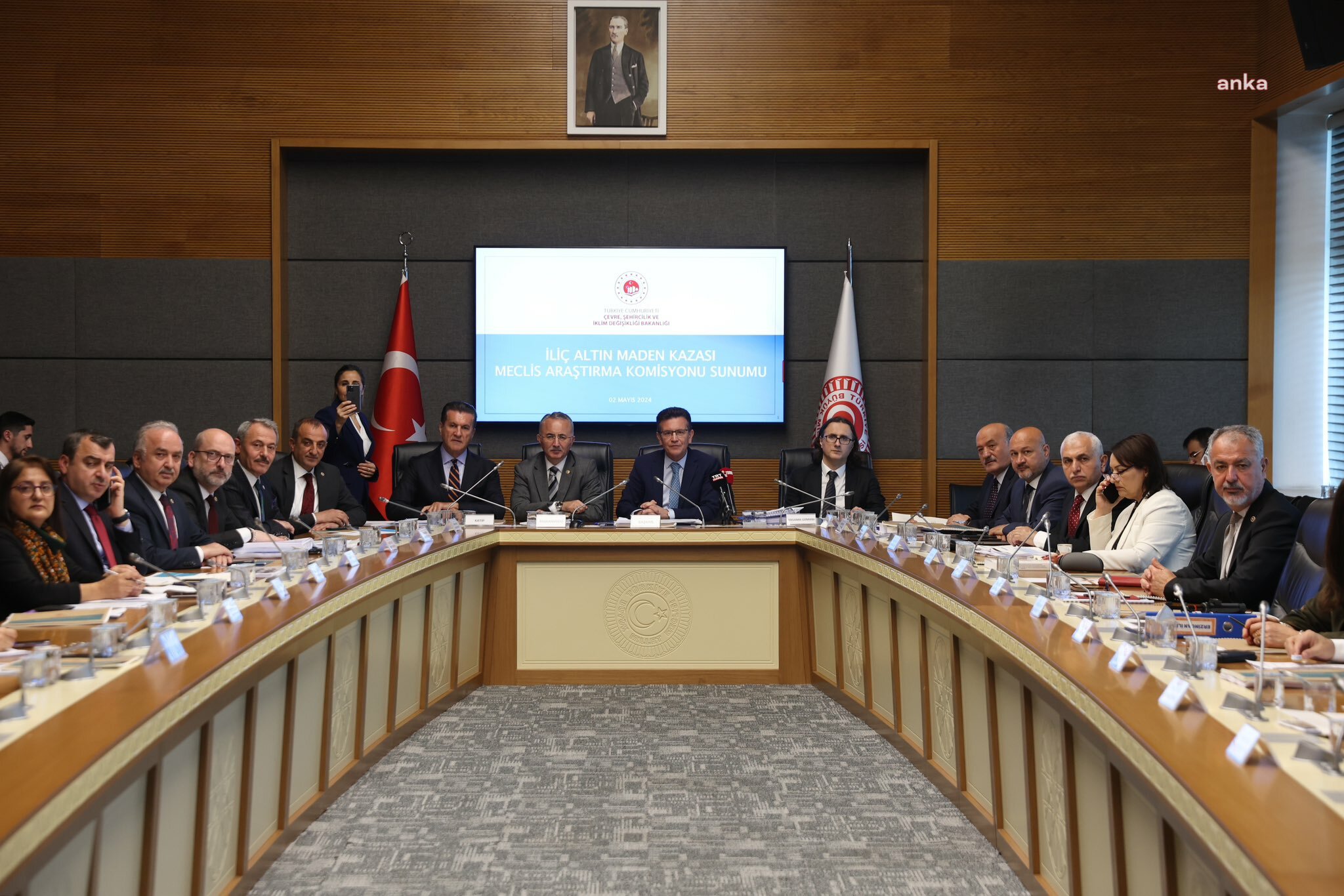 İLİÇ KOMİSYONU'NUN DİNLEDİĞİ ÜÇ BAKANLIK DA 9 İŞÇİNİN ALTINDA KALDIĞI LİÇ YIĞINININ SORUMLULUĞUNU ÜSTLENMEDİ... 