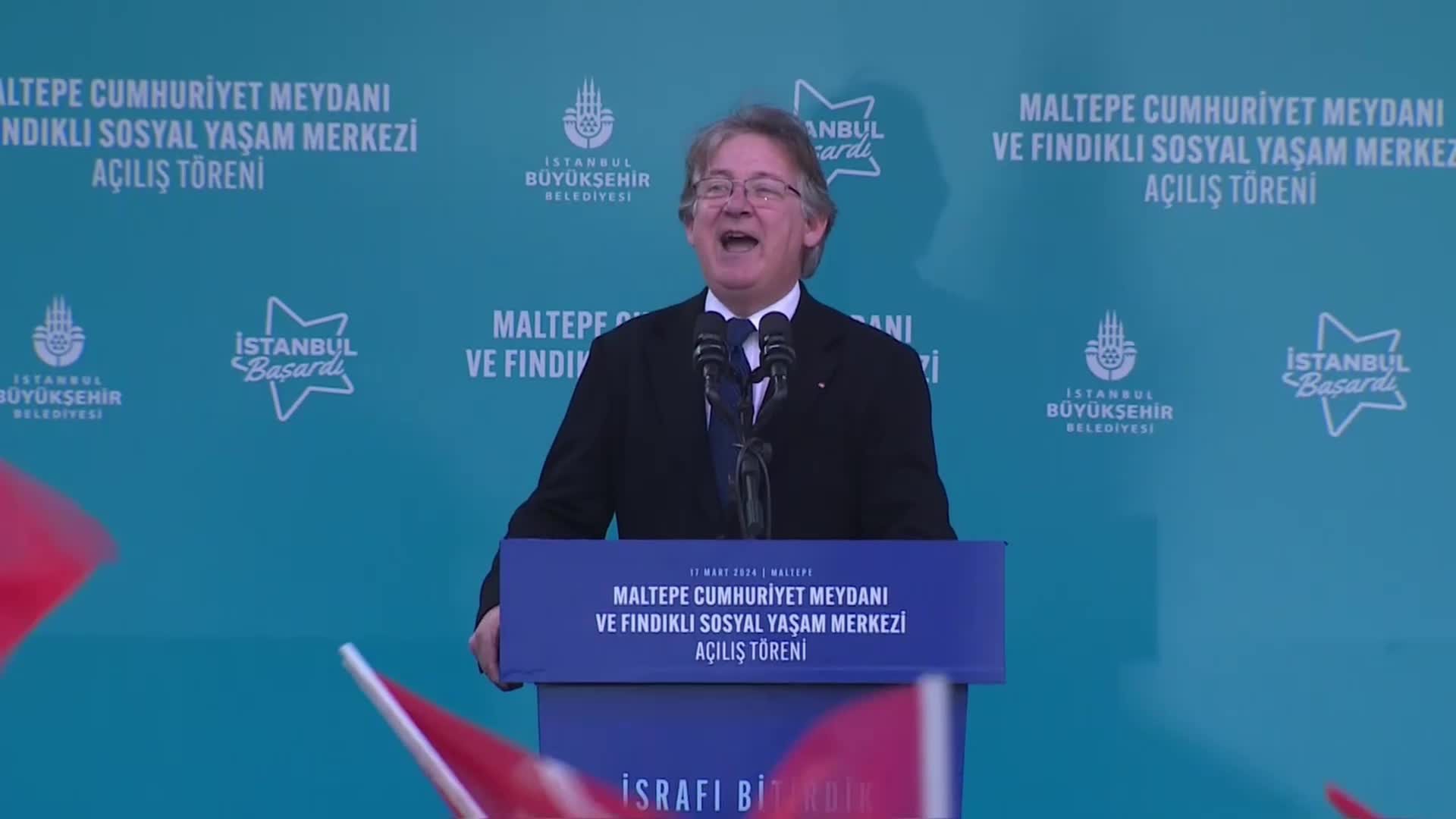 İMAMOĞLU, İKTİDARIN YERİNE GETİRMEDİĞİ VAATLERİ ANIMSATTI: “10 AY GEÇTİ, KALDIRIN ŞU  MÜLAKATI; BARİ BİR YERDE ADALETİNİZ OLSUN”