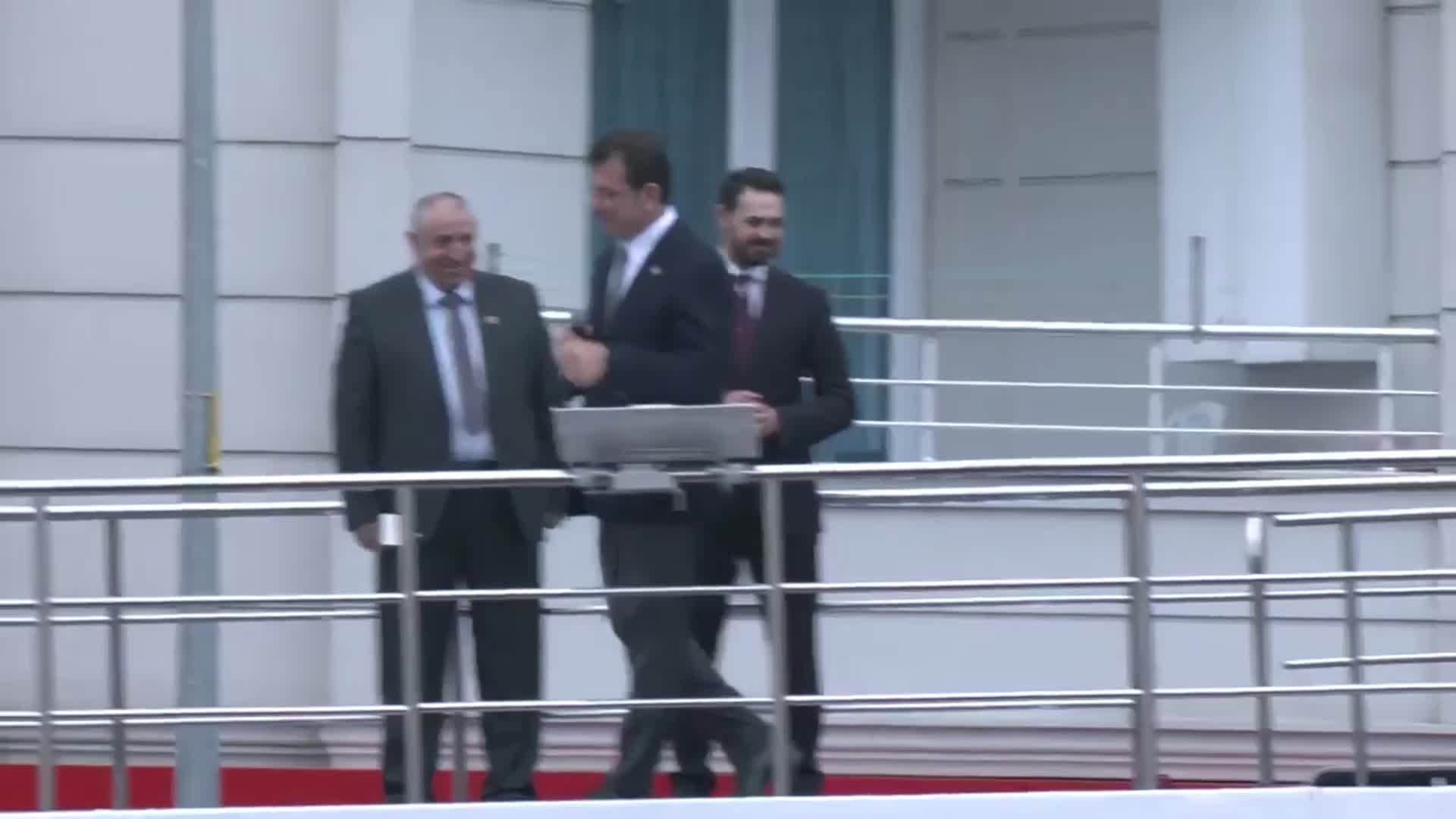 İMAMOĞLU: “OY KULLANACAKSINIZ, OYUN BOZACAKSINIZ” 