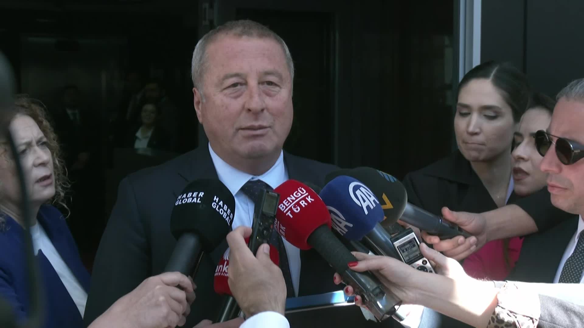 İYİ PARTİLİ HAKAN ŞEREF OLGUN: “27 NİSAN 2024 TARİHİNDE İYİ PARTİ’NİN OLAĞANÜSTÜ BÜYÜK KONGRESİ YAPILACAK”