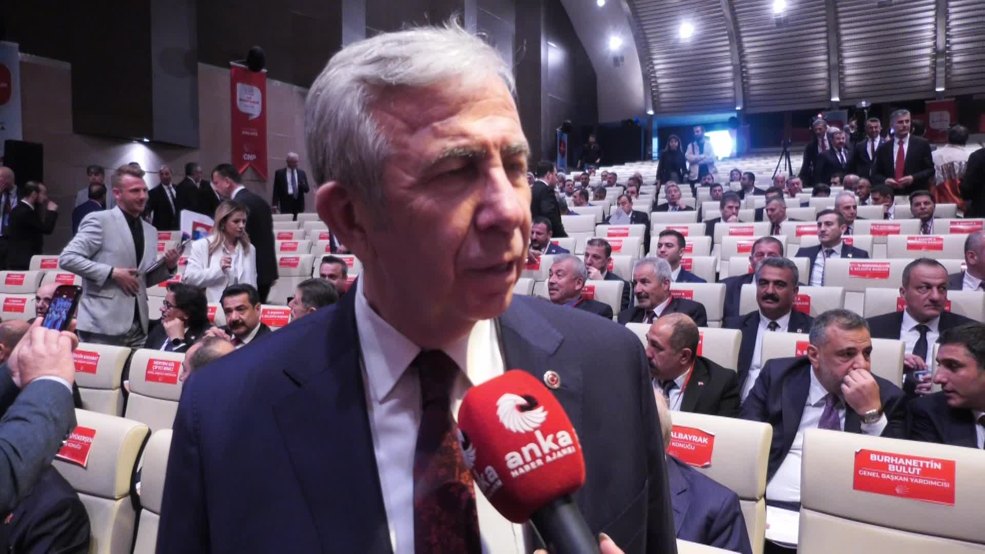 MANSUR YAVAŞ: "PROJE YAPIYORUZ' ADI ALTINDA LÜKS BELEDİYE BİNALARI YAPMAK DOĞRU DEĞİL. BÖYLE YAPINCA İŞTE FAHİŞ MİKTARLI BORÇLAR ORTAYA ÇIKIYOR"