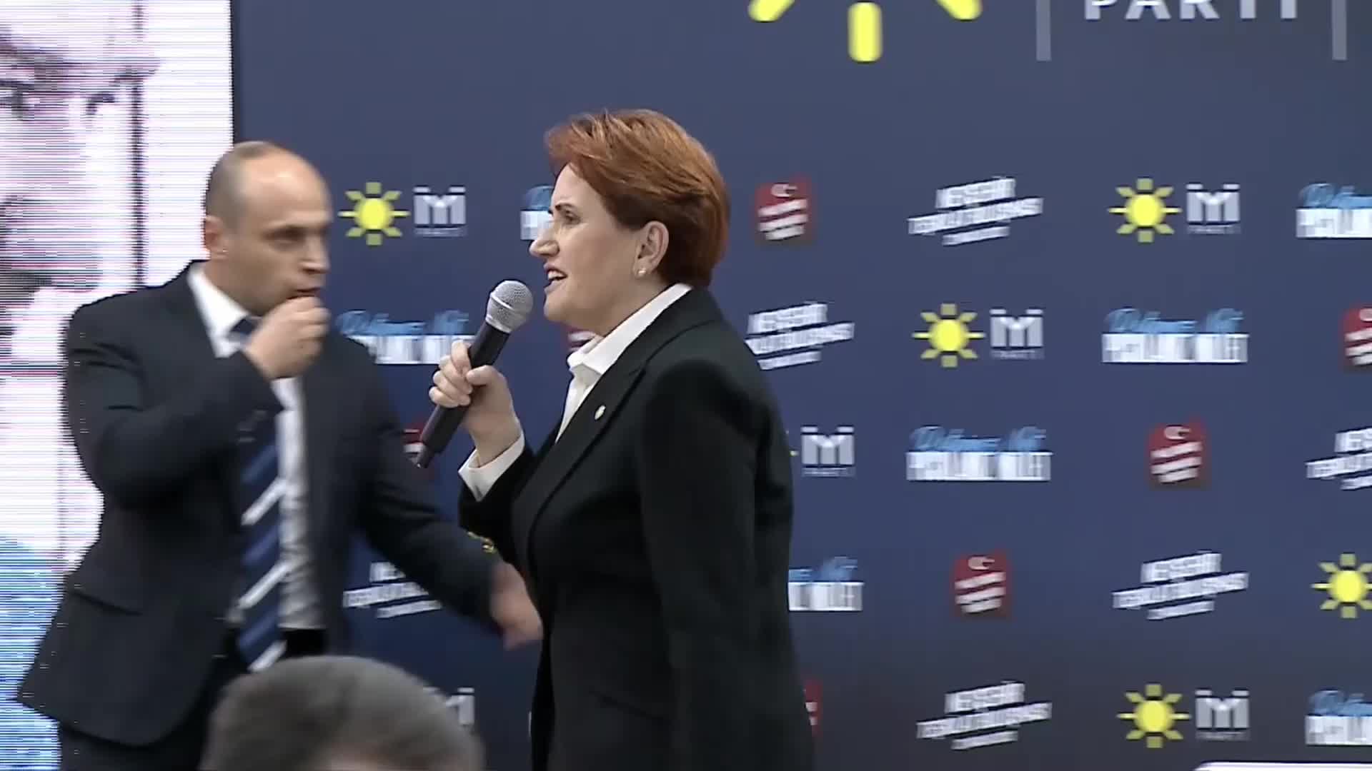 MERAL AKŞENER: "ALENGİRLİ BİR DIŞ POLİTİKAYLA KARŞI KARŞIYAYIZ"