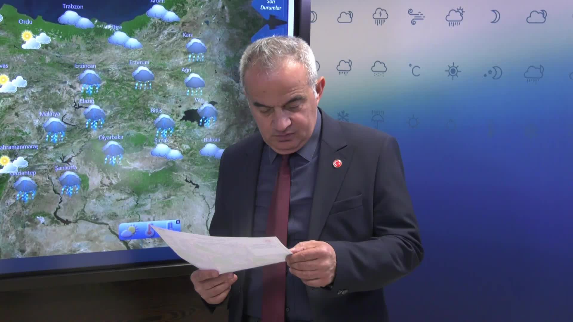 METEOROLOJİ’DEN BAYRAM TATİLİ İÇİN HAVA TAHMİNİ: YURT GENELİNDE ARALIKLI YAĞIŞLAR BEKLENİYOR. GÜNEY VE BATI KESİMLERDE HAVA SICAKLIĞI MEVSİM NORMALLERİNİN ÜZERİNDE SEYREDECEK