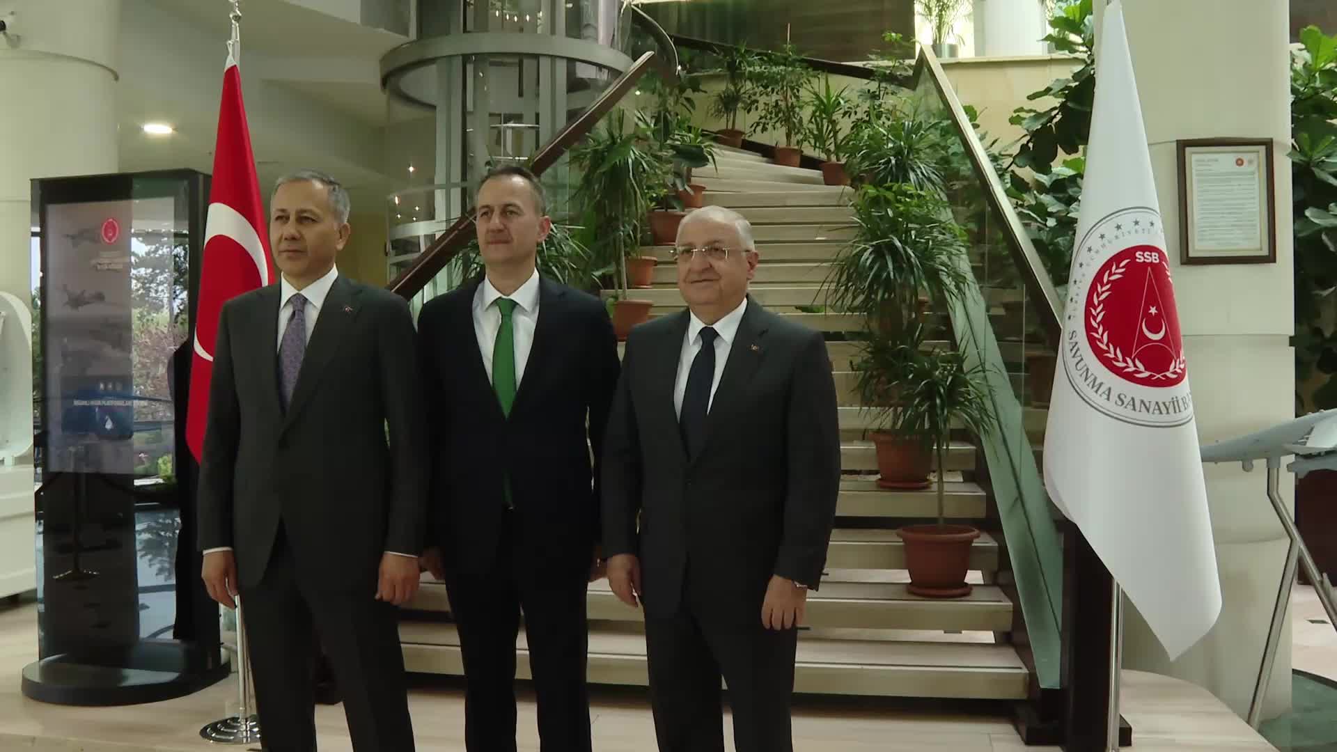 MİLLİ SAVUNMA BAKANI YAŞAR GÜLER: "TAM BAĞIMSIZ BİR SAVUNMA SANAYİSİNE SAHİP OLMAMIZ VAZGEÇİLMEZDİR"