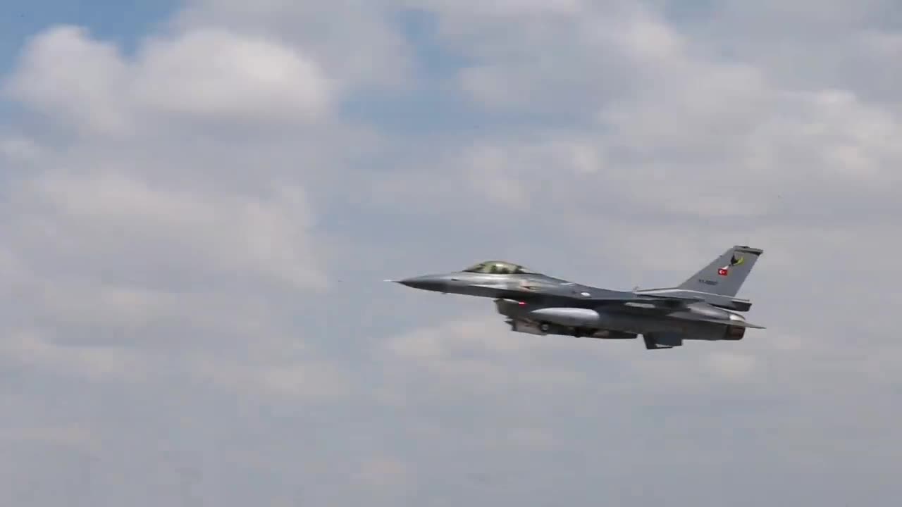 MSB: HAKURK'TA 5 PKK'LI TERÖRİST ETKİSİZ HÂLE GETİRİLDİ