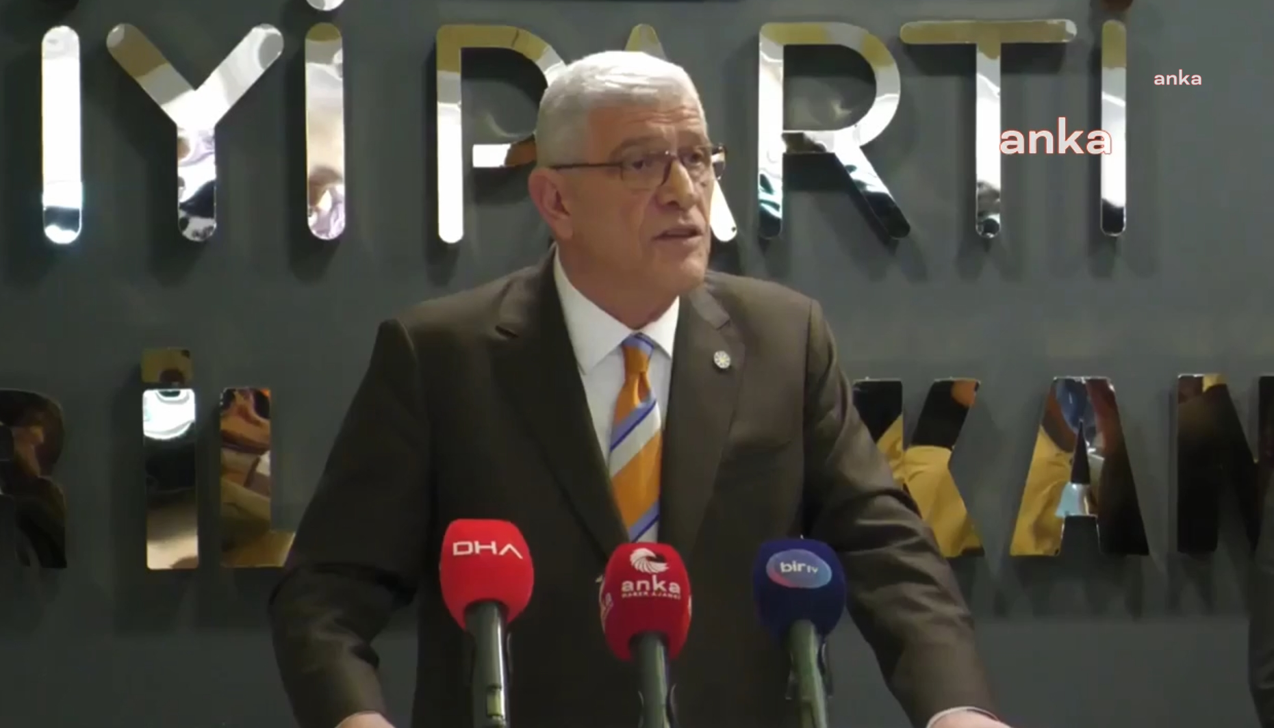 MÜSAVAT DERVİŞOĞLU, 27 NİSAN’DAKİ SEÇİMLİ OLAĞANÜSTÜ KURULTAY’DA GENEL BAŞKAN ADAYI OLDUĞUNU AÇIKLADI