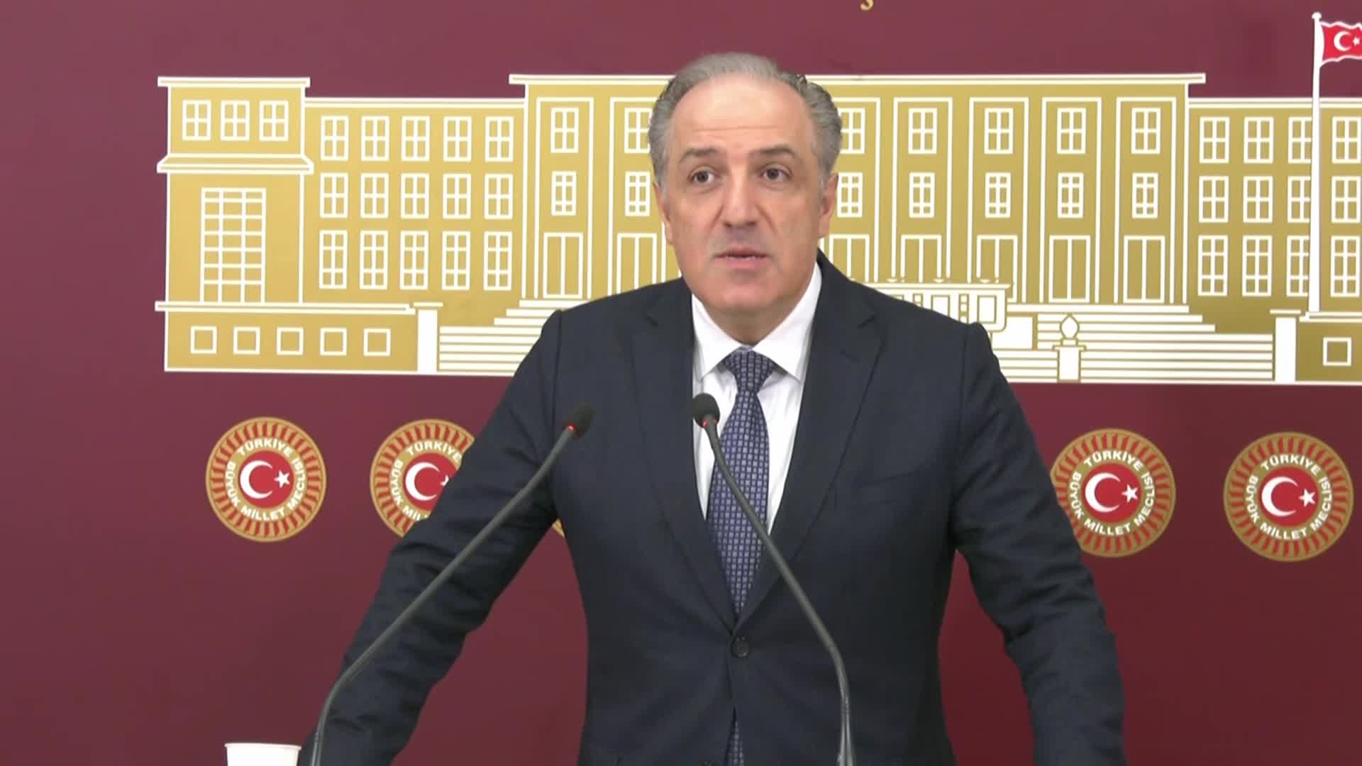 MUSTAFA YENEROĞLU: "ÖNÜMÜZE GETİRİLEN YARGI PAKETLERİ HUKUKSAL ÇÜRÜMÜŞLÜĞÜN ÜZERİNİ ÖRTMEKTEN BAŞKA BİR ŞEY İFADE ETMİYOR"