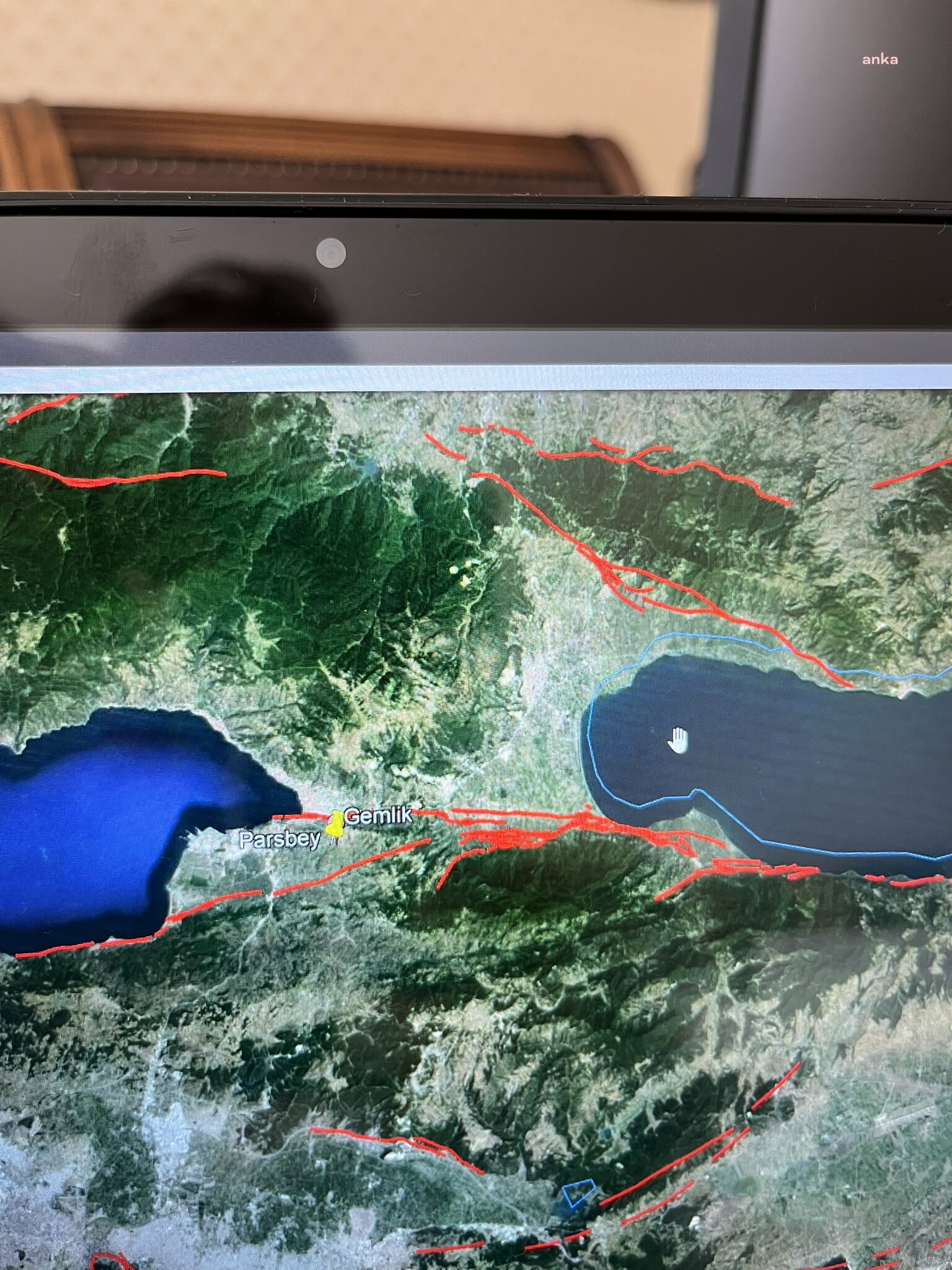 NACİ GÖRÜR'DEN BURSA'DAKİ DEPREM HAKKINDA AÇIKLAMA: "GEMLİK FAYI YAVAŞ STRES BİRİKTİRİYOR"