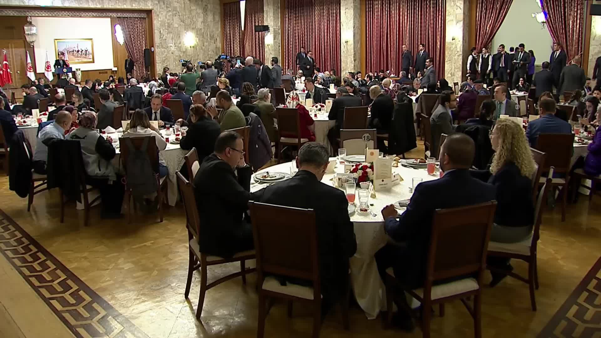 NUMAN KURTULMUŞ: "ŞEHİTLERİMİZİ VE GAZİLERİMİZİ MİNNETLE YAD ETTİK"