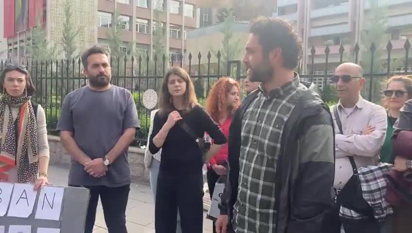 ÖZEL SEKTÖR ÖĞRETMENLERİ SENDİKASI, 'TABAN MAAŞ' İÇİN TOPLANAN İMZALARI MEB'E SUNDU: “BU TALEP İÇİN MÜCADELEMİZ DEVAM EDECEK"