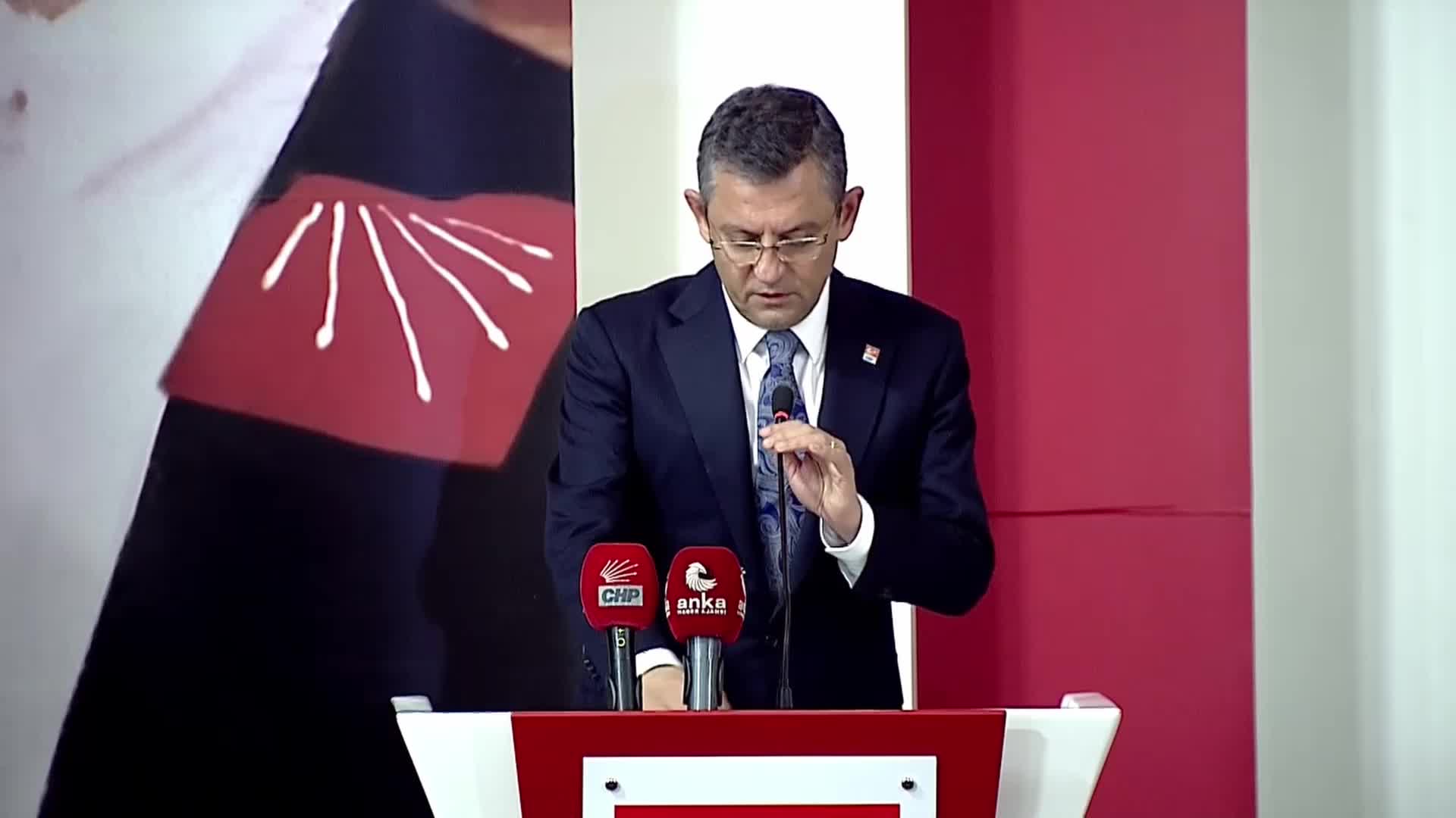 ÖZGÜR ÖZEL: “TBMM'Yİ, İRADESİNE KARŞI YAPILAN DARBE GİRİŞİMİ İÇİN OLAĞANÜSTÜ TOPLANTIYA ÇAĞIRIYORUZ. 14 OCAK PAZAR GÜNÜ TÜM VATANDAŞLARIMIZI TANDOĞAN MEYDANI'NDA MİTİNGİMİZE DAVET EDİYORUM"