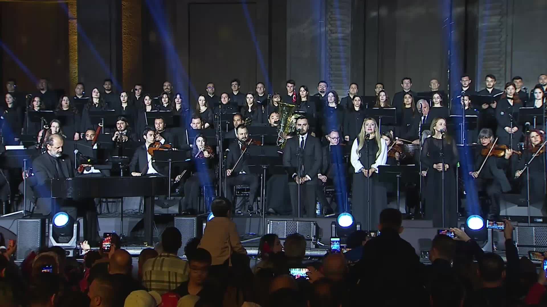 TBMM'DE 23 NİSAN MİLLİ EGEMENLİK KONSERİ 