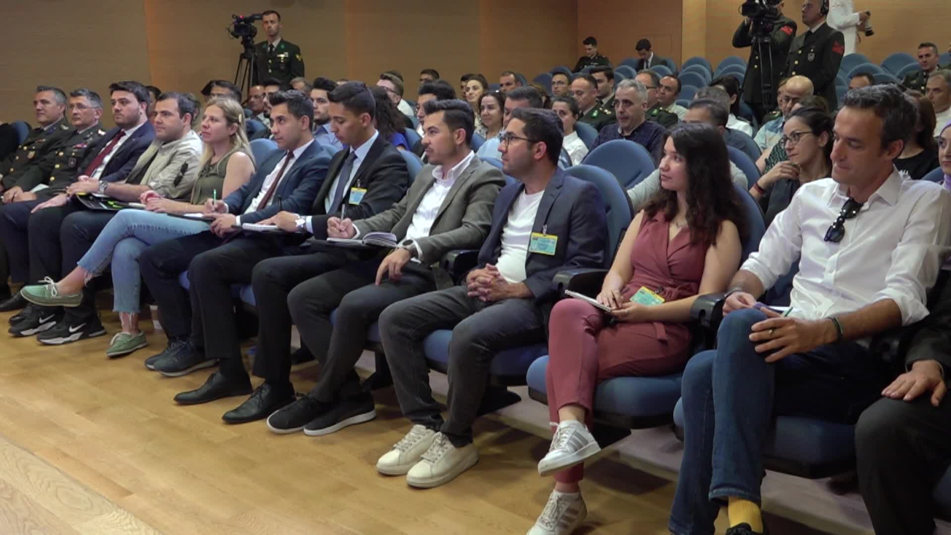 Tuğamiral Zeki Aktürk: BM Güvenlik Konseyi’nde kabul edilen Gazze’de ateşkes sağlanmasına yönelik kararı, önemli bir adım olarak değerlendiriyoruz