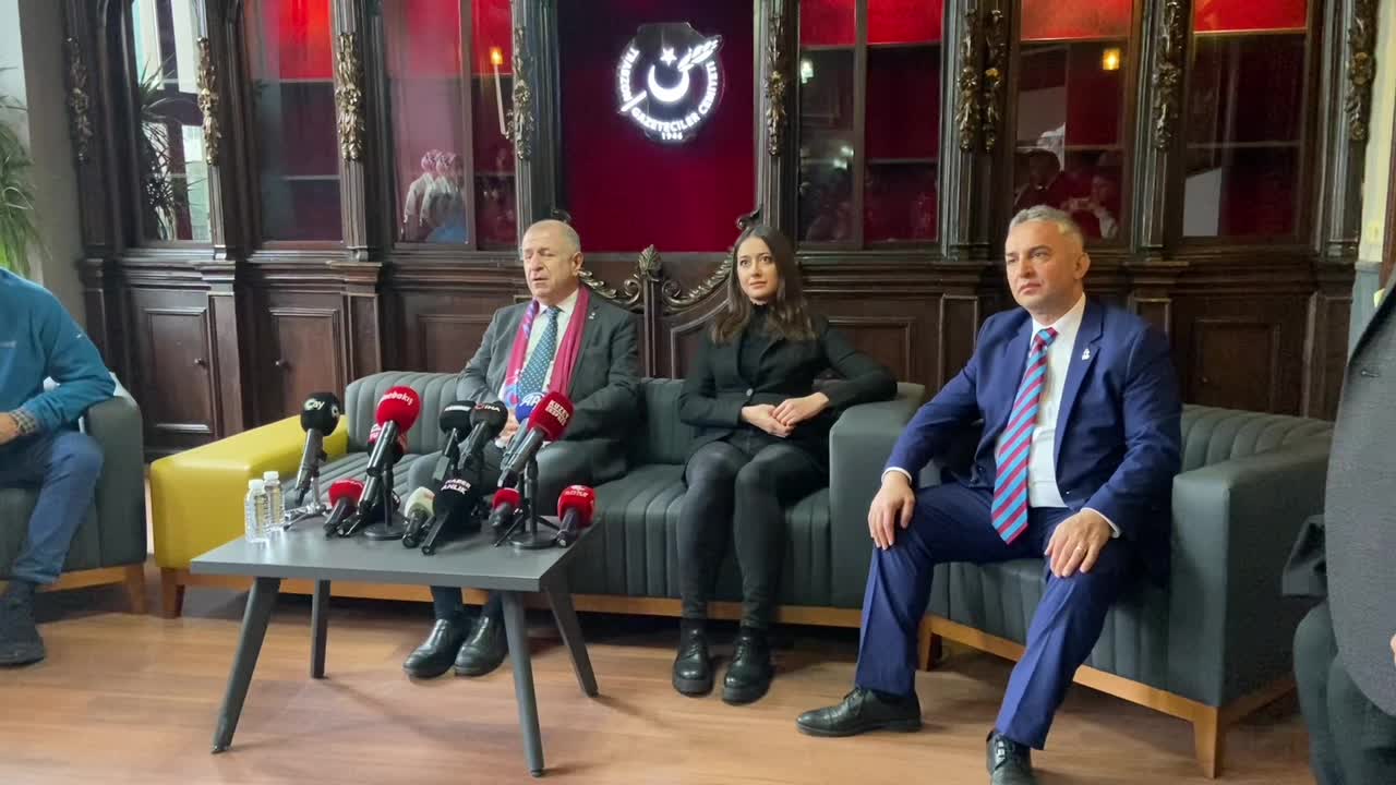 ÜMİT ÖZDAĞ’DAN BAKAN TEKİN’E TEPKİ: "TARİKAT VE CEMAATLERİN İŞİ MİDİR ÇOCUKLARIN DAĞA GİTMESİNİ ENGELLEMEK? SEN MİLLİ EĞİTİM BAKANI OLARAK NE YAPIYORSUN?"