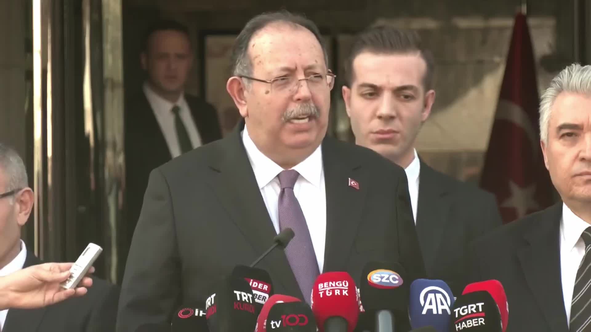 YSK BAŞKANI YENER: "SAAT 17'DEN SONA KURULUMUZ TOPLANARAK YAYIN YASAKLARIYLA İLGİLİ KARAR VERECEK"