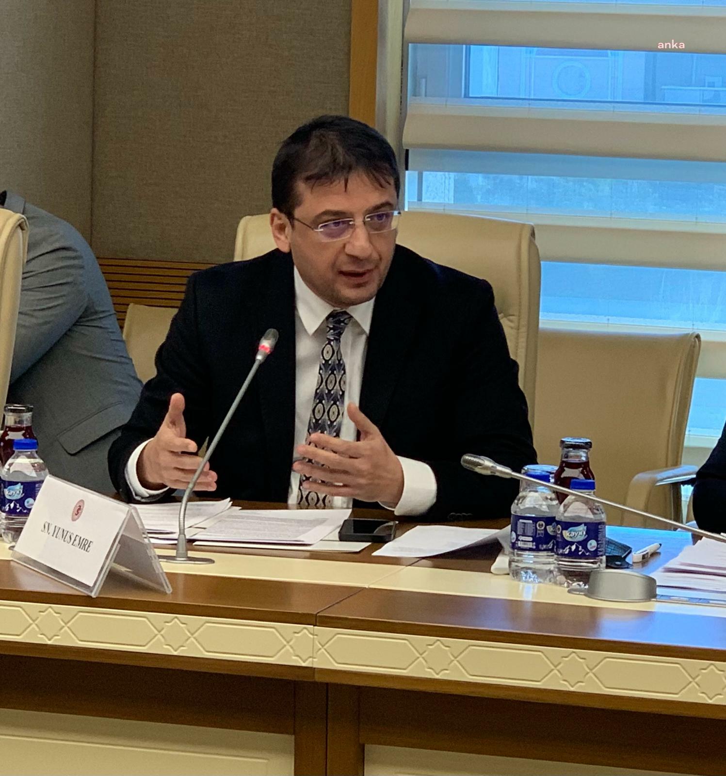 YUNUS EMRE'DEN DIŞİŞLERİ BAKAN YARDIMCISI SERİM'E HALİL FALYALI TEPKİSİ: "GAZETECİYE O GÜNÜN PARASIYLA 250 BİN LİRALIK DAVA AÇIYORSUNUZ. BUNUN ADI GAZETECİYİ KORKUTMAYA ÇALIŞMAKTIR"