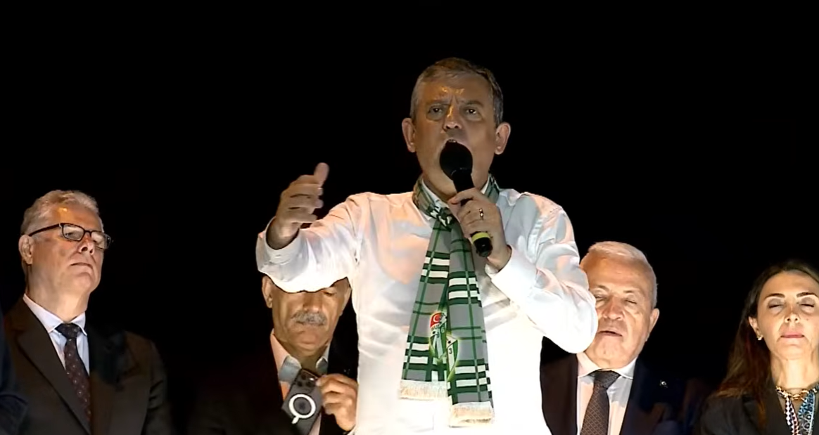 Özgür Özel Bursa’dan Erdoğan’a seslendi: “Gel Bursa’da seçimleri yenileyelim”