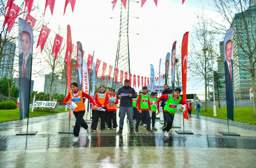 Esenyurt’ta Vadi Esenyurt Parkı’nda oryantiring heyecanı